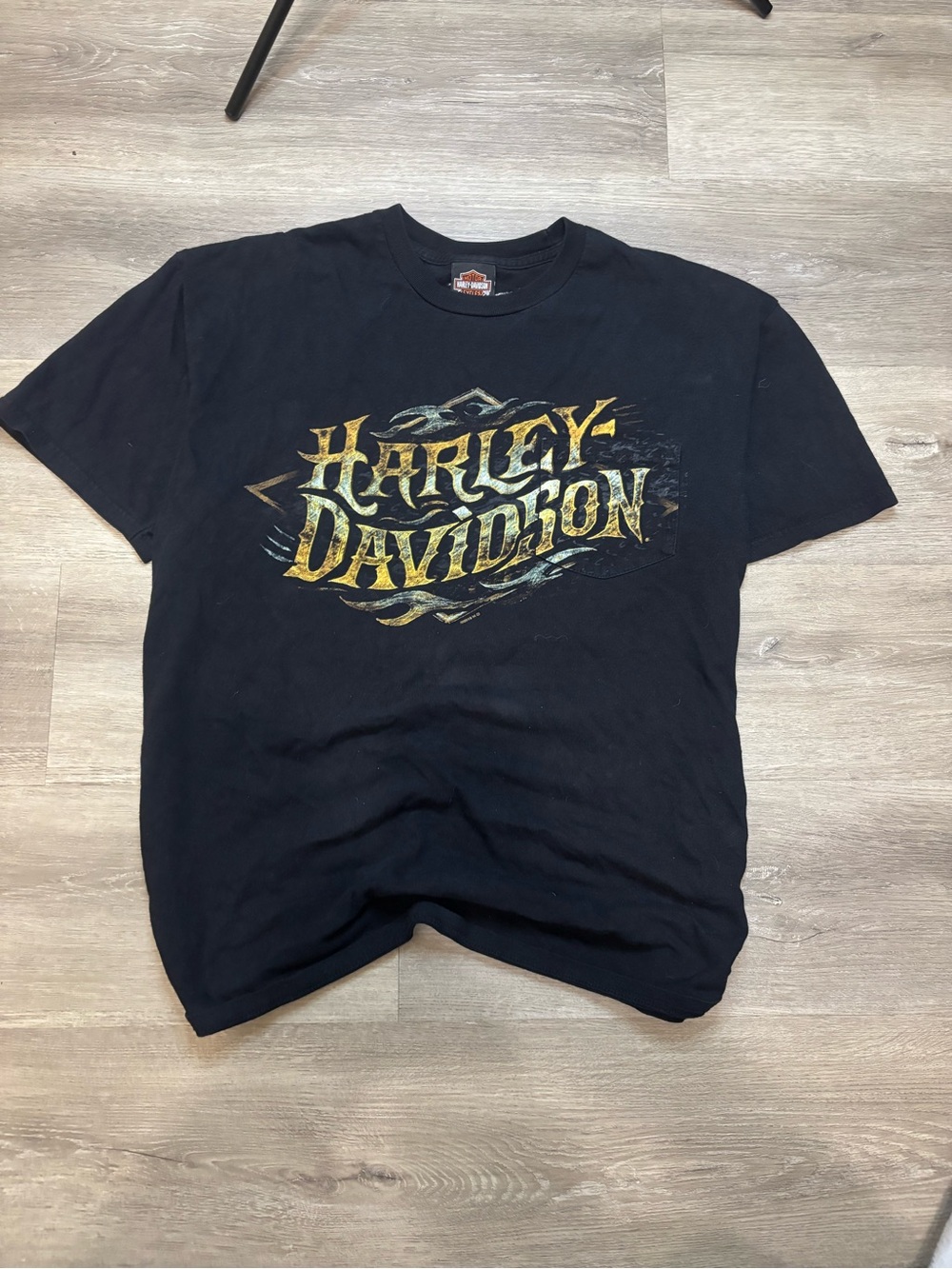 Harley-Davidson Black T-Shirt with Gold and Silver Logo Graphic